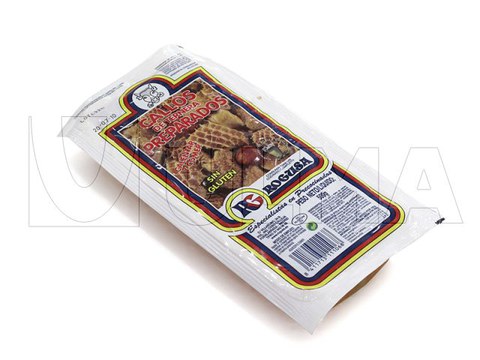 Вакуумная упаковка готового блюда в мягкую пленку на термоформере