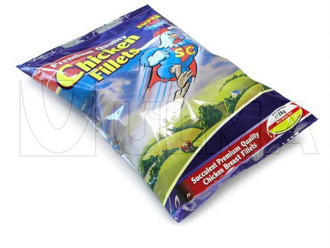 Упаковка замороженных куриных окороков и грудинки в трёхшовный пакет на вертикальной машине