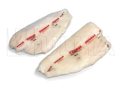 Упаковка замороженной рыбы на флоупаке