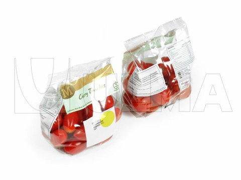 Упаковка томатов «черри» на вертикальной машине в пакет с плоским дном в пленку БОПП.